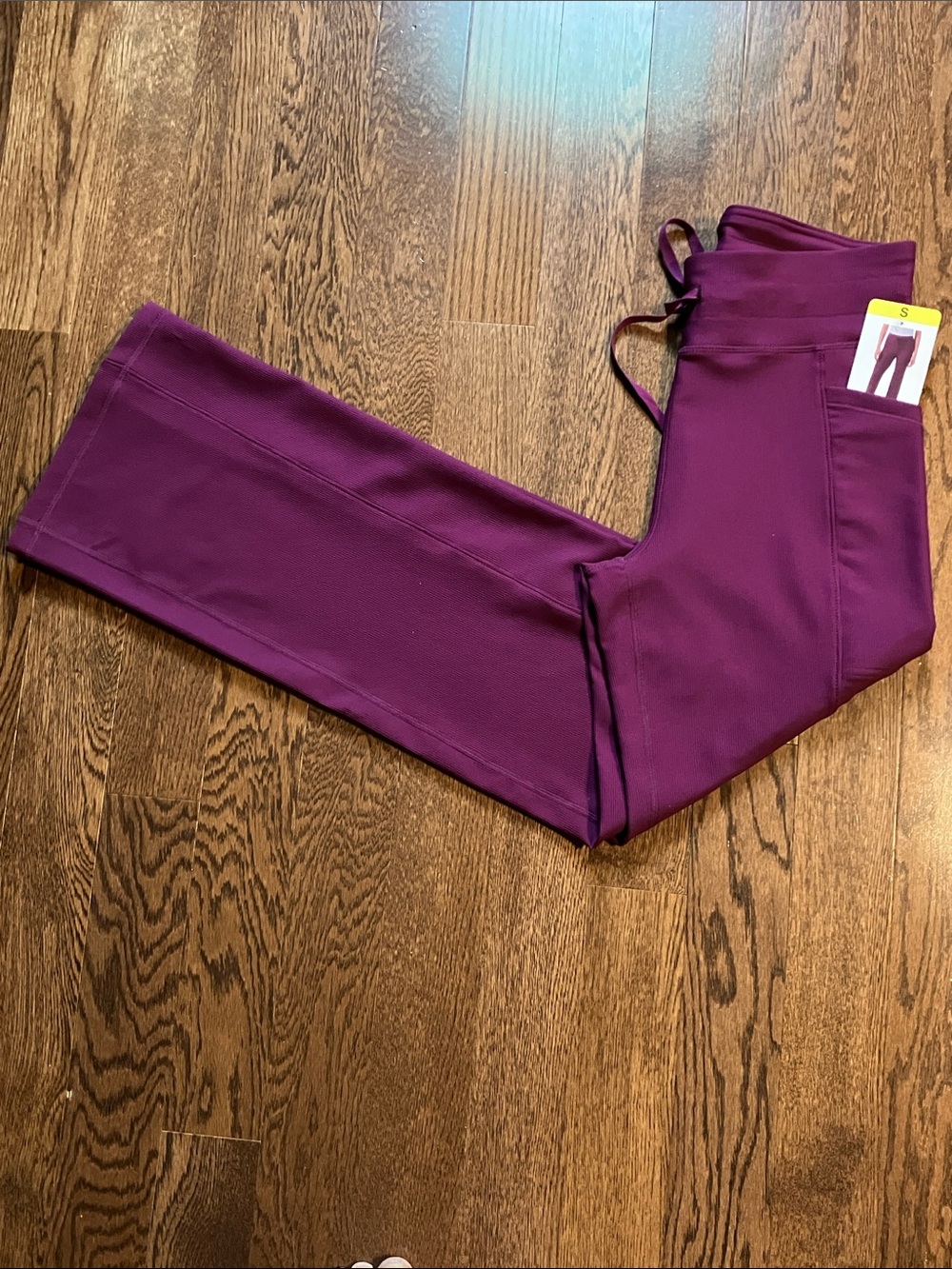 32 DEGREES- Wide-Pull-On Pants W/pockets on both sides: PLUS FREE GIFTS:):) - Picture 10 of 10